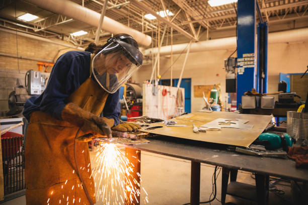  Shelton, NE Welder Pros